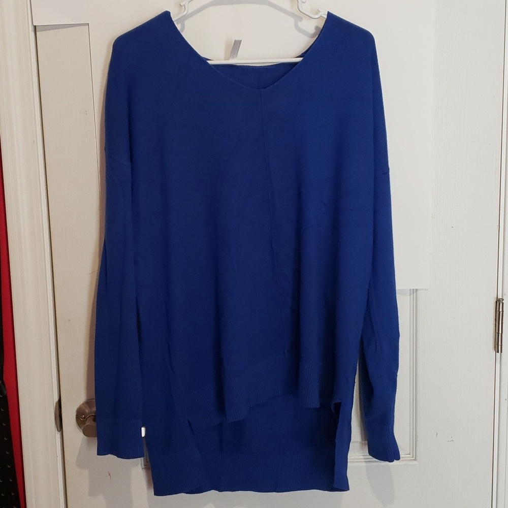 Women's V Neck Sweater